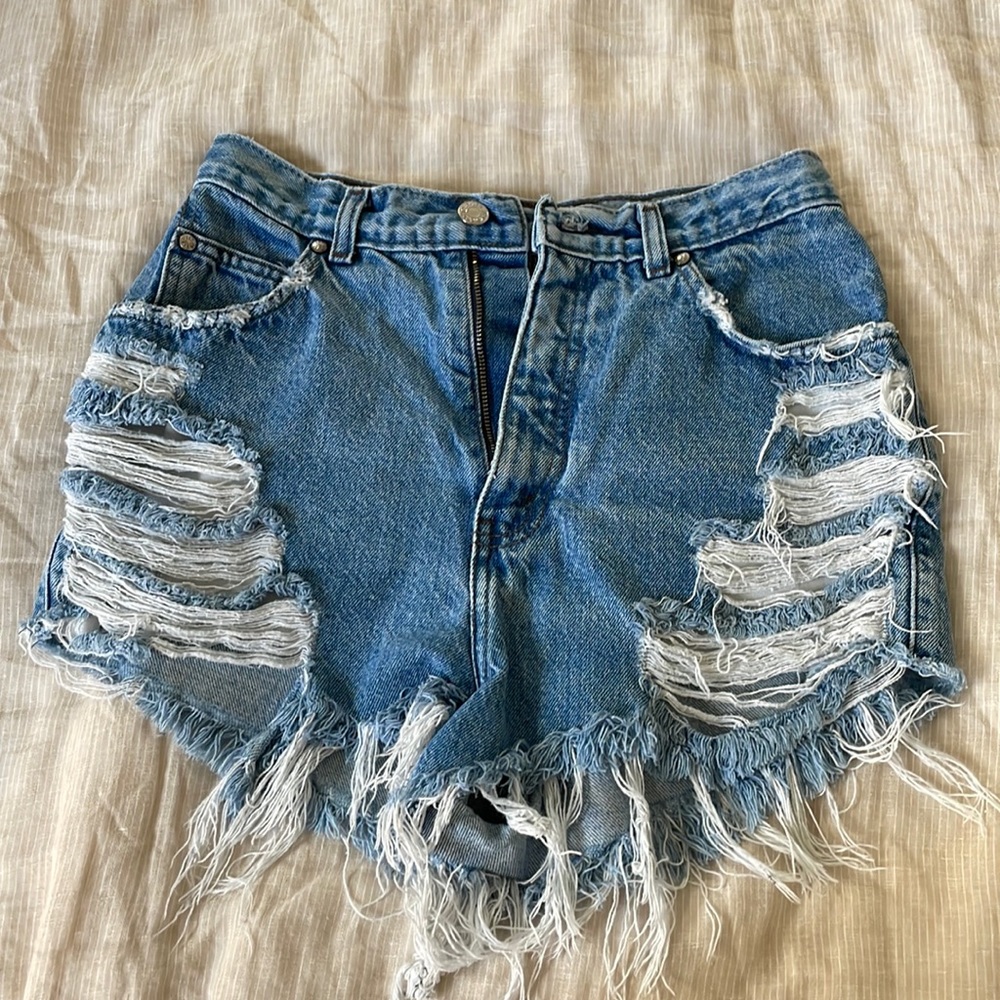 Ripped Jean shorts